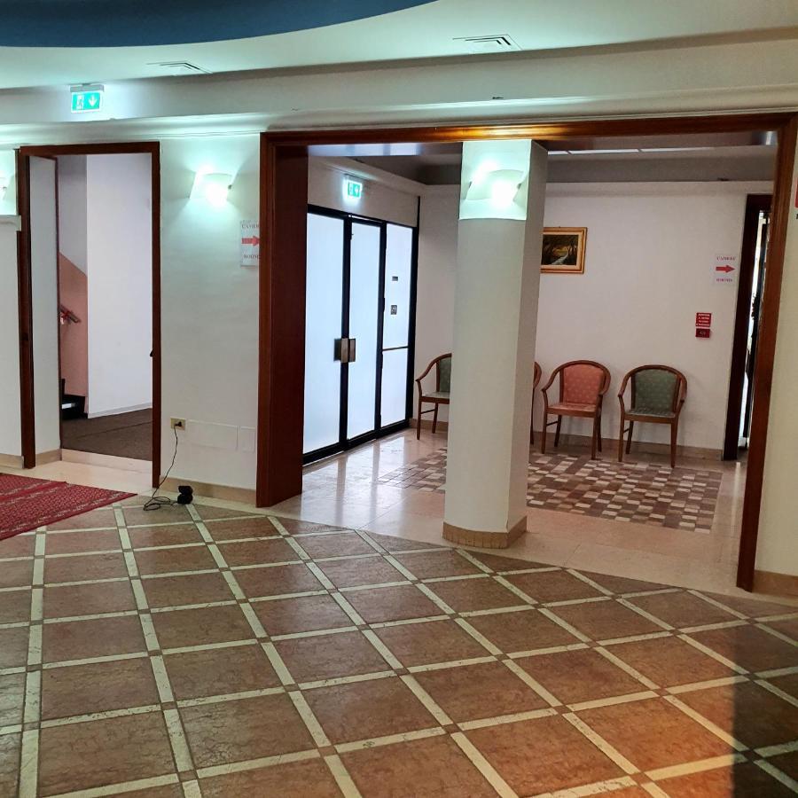Hotel Perla Massa Lombarda Exteriér fotografie